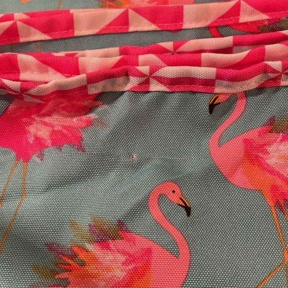 Cynthia Rowley Flamingo and Geometric Picnic Beach Blanket Matching Carry Bag - Picture 3 of 8